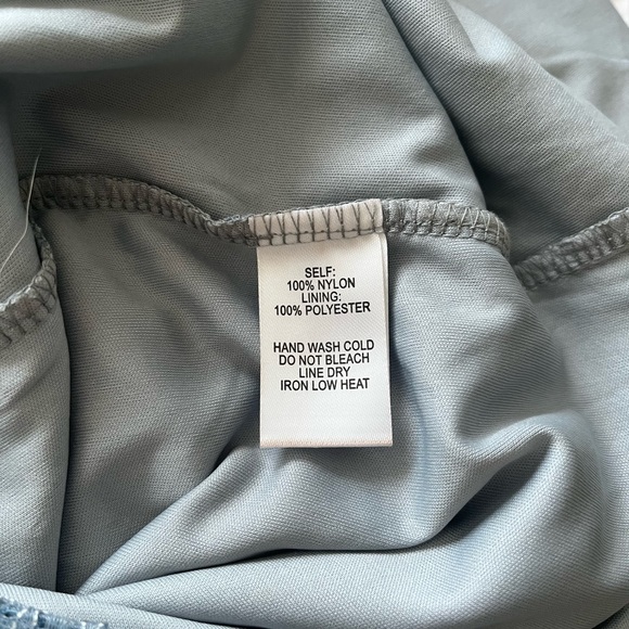 LULUS lace gown - Picture 6 of 6